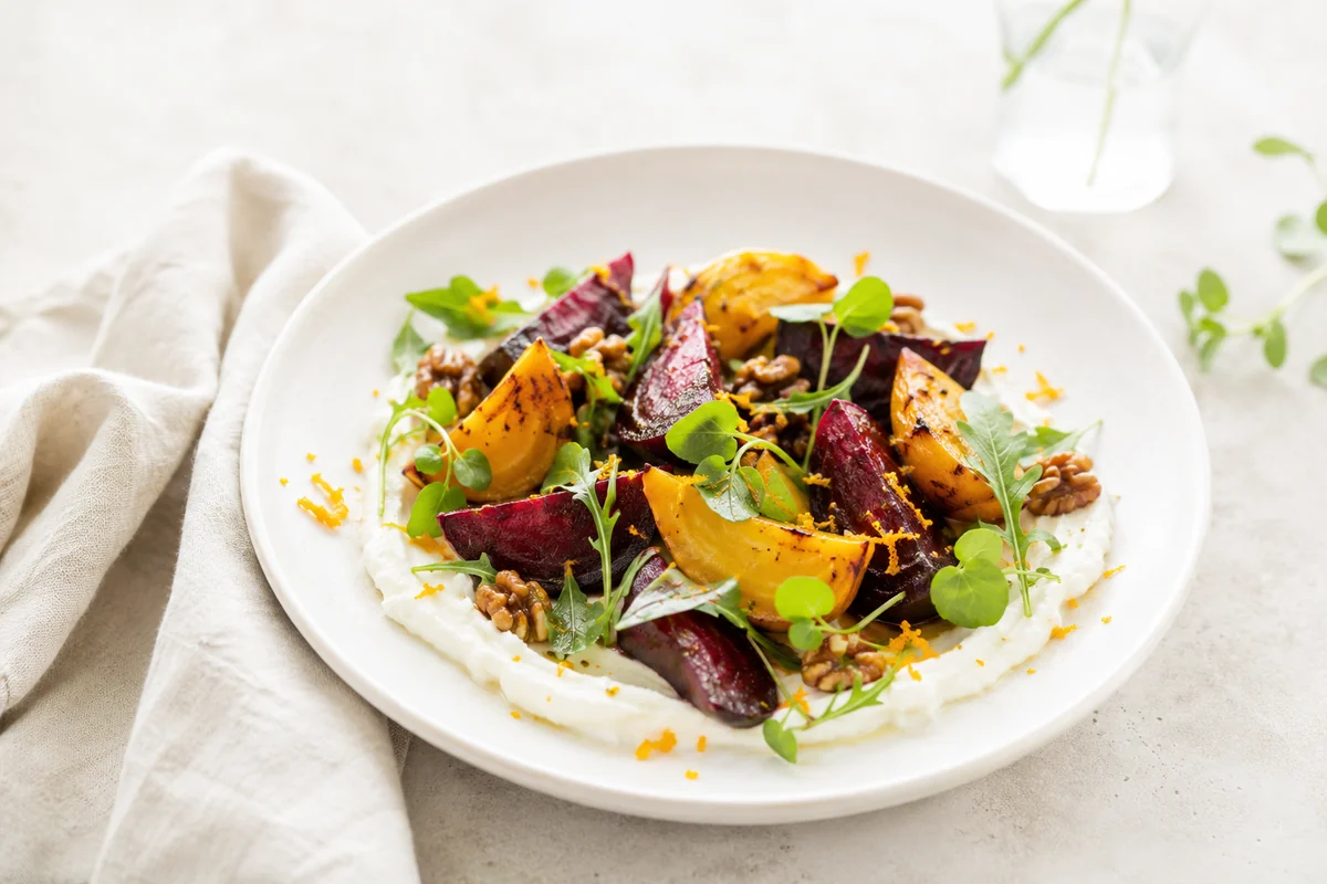 Roasted Beet & Goat Cheese Salad